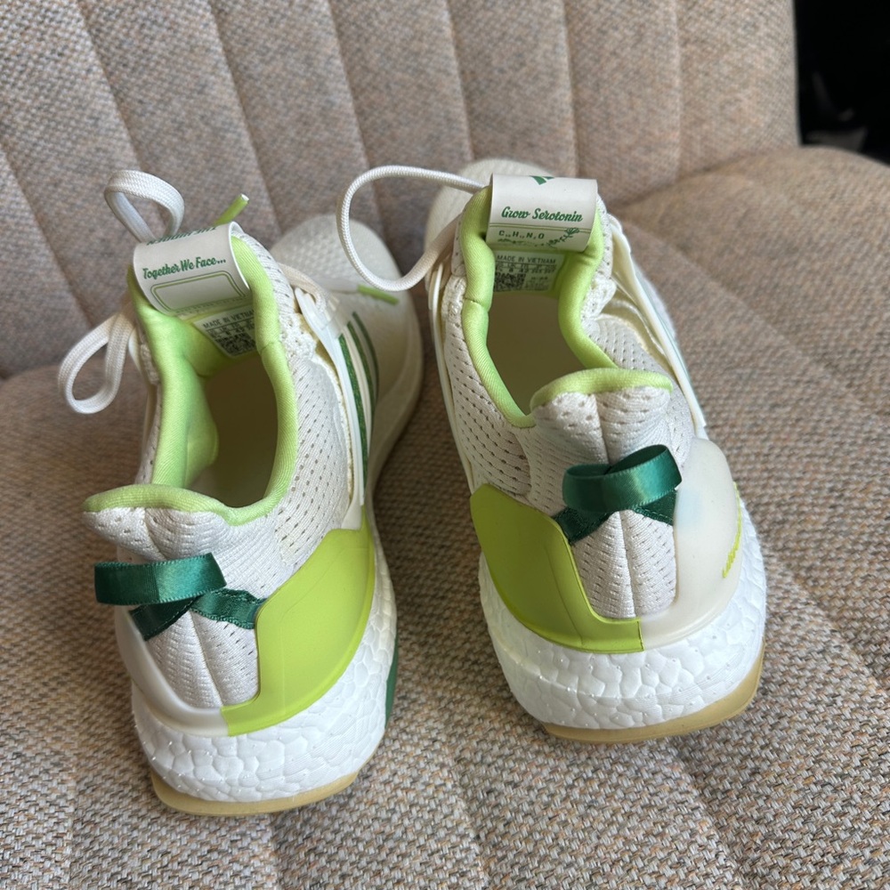 Adidas The Hidden Opponent x UltraBoost 1.0 JS1646 Men's Sz 8.5 White Green - Picture 3 of 5
